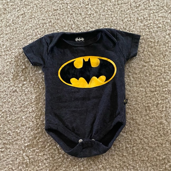 0-3M Batman Onesie